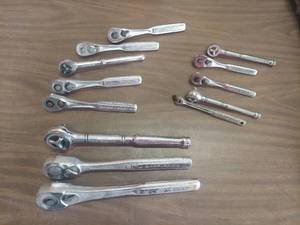 lot 6013 image: Craftsman Ratchets - 14, 38 and 12 Drive
