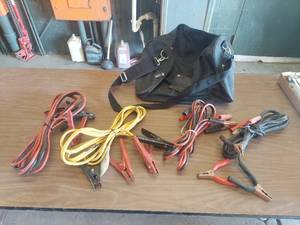 lot 6022 image: 4 Jumper Cables in Black Bag