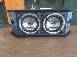 lot 6135 image: speaker