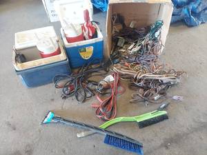 lot 6142 image: coolers and cords