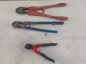 lot 6155 image: Bolt Cutters