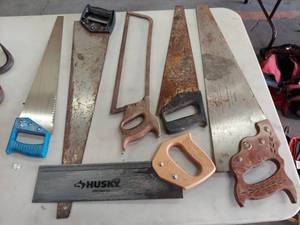 lot 6033 image: assorted saws