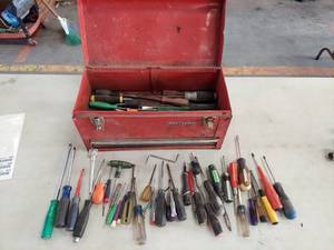 lot 6051 image: toolbox with screwdrivers