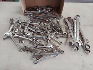 lot 6053 image: assorted wrenches