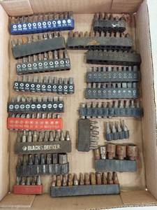 lot 6054 image: assorted bits