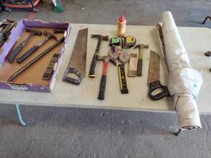 lot 6069 image: assorted carpenter tools
