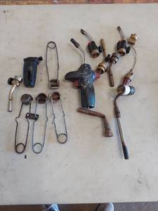 lot 6089 image: torch and accessories