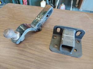 lot 6097 image: receiver and hitch
