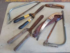 lot 6103 image: assorted limb saws and clippers