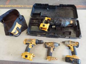 lot 6107 image: Dewalt 18V tools