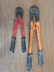lot 6112 image: bolt cutters