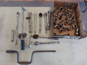 lot 6115 image: assorted 12 in. drive sockets