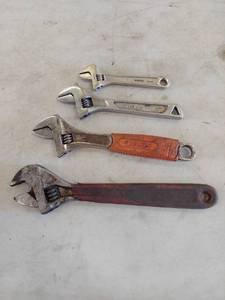 lot 6165 image: adjustable wrenches