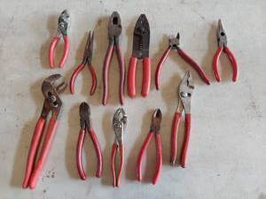 lot 6185 image: assorted pliers