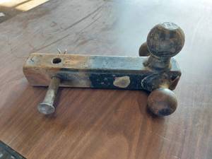 lot 6187 image: tri ball hitch