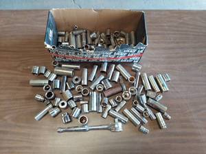 lot 6253 image: 38 drive sockets