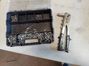 lot 6265 image: pop riveter