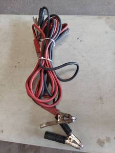 lot 6300 image: heavy duty jumper cable