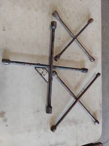 lot 6302 image: 3 - 4 ways