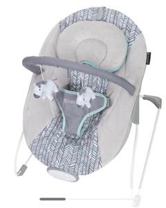 lot 7707 image: Baby Trend EZ Bouncer