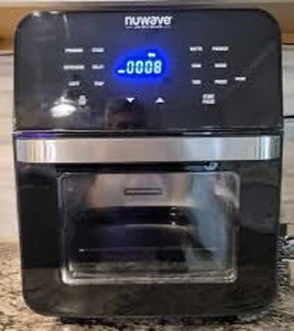 lot 7809 image: Nuwave Brio 15.5q Air Fryer. NOTE THE MINOR DAMAGE