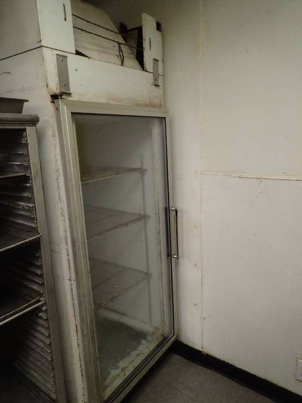 lot 2679 image: Universal Nolin Single Door Reach-in Cooler