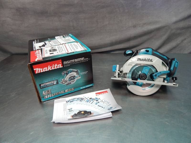 lot 1472 image: Makita 18v Brushless Circular Saw