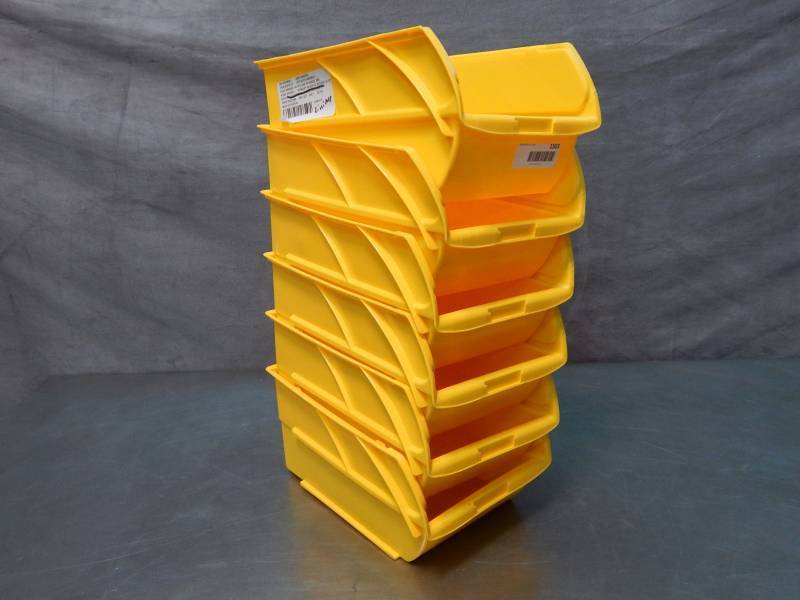 lot 1503 image: Lot of Parts Trays