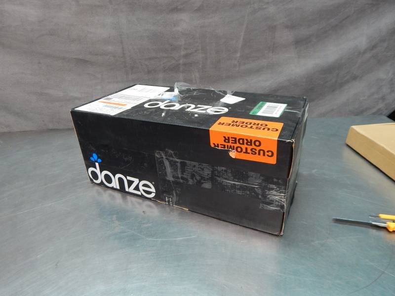lot 1537 image: Sirius Single-Handle Pressure Balance Shower Faucet Trim Kit Factory Sealed