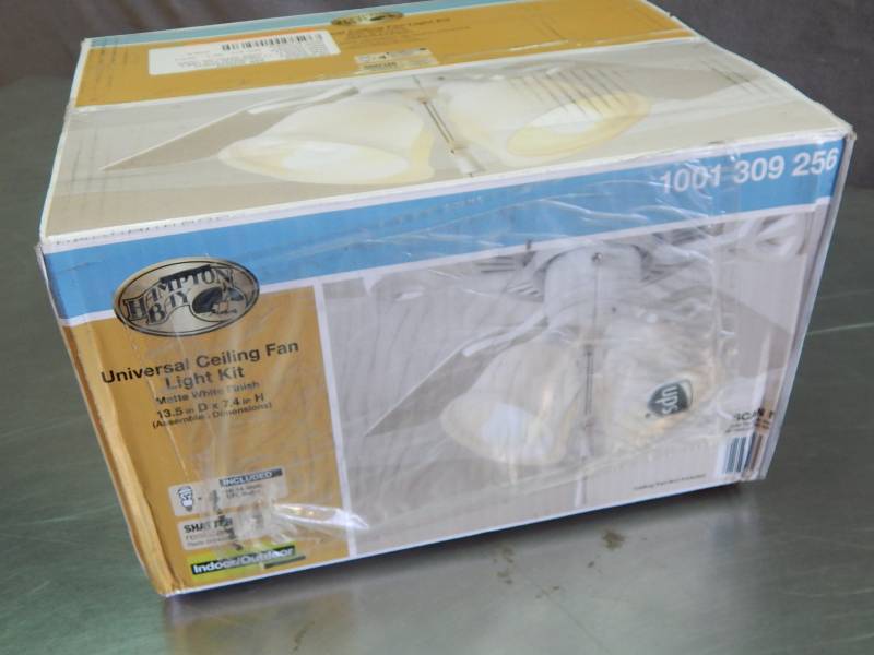 lot 1626 image: Hampton Bay Universal Ceiling Fan Light Kit