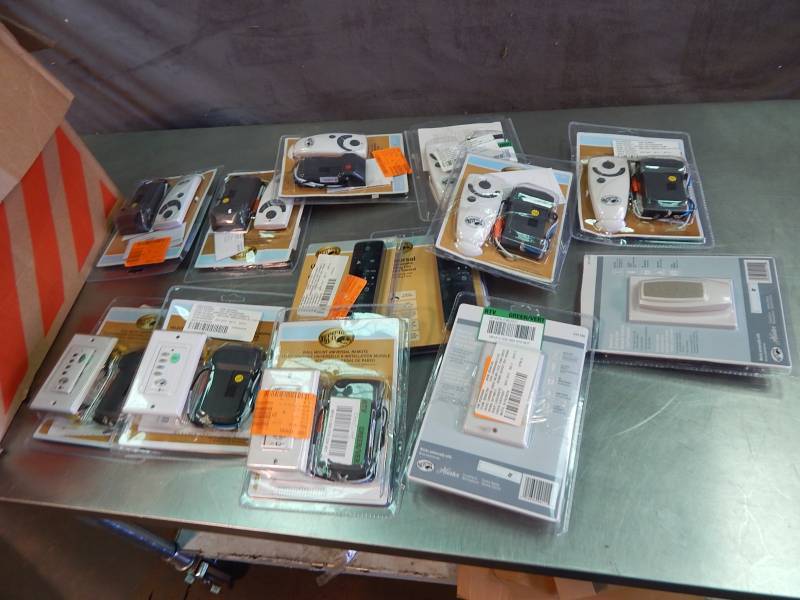 lot 1699 image: Lot of Misc Remotes and Controls