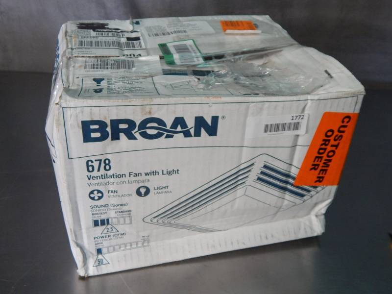 lot 1772 image: Broan Ventilation Fan With Light
