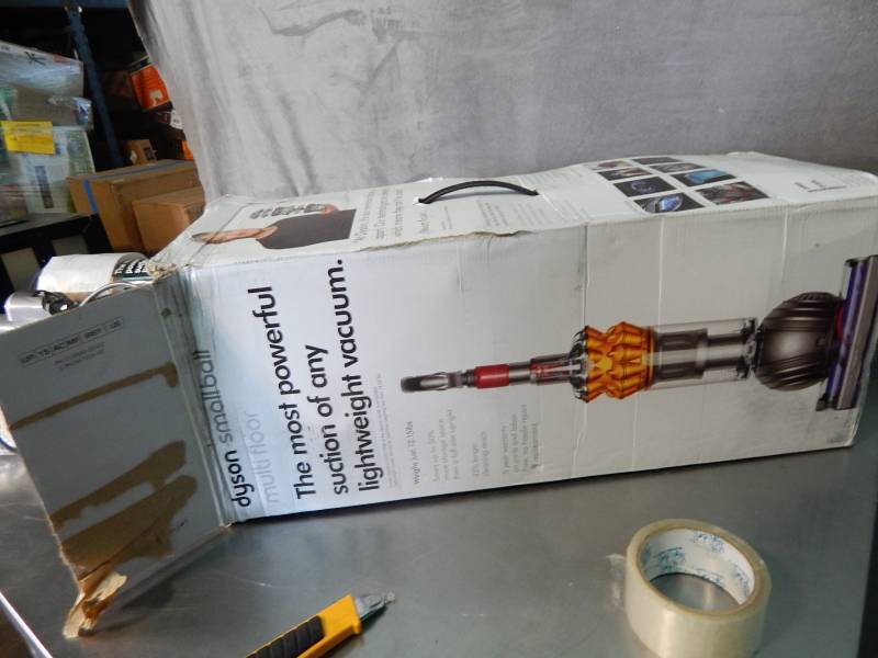 lot 1780 image: Dyson Small Ball Vac