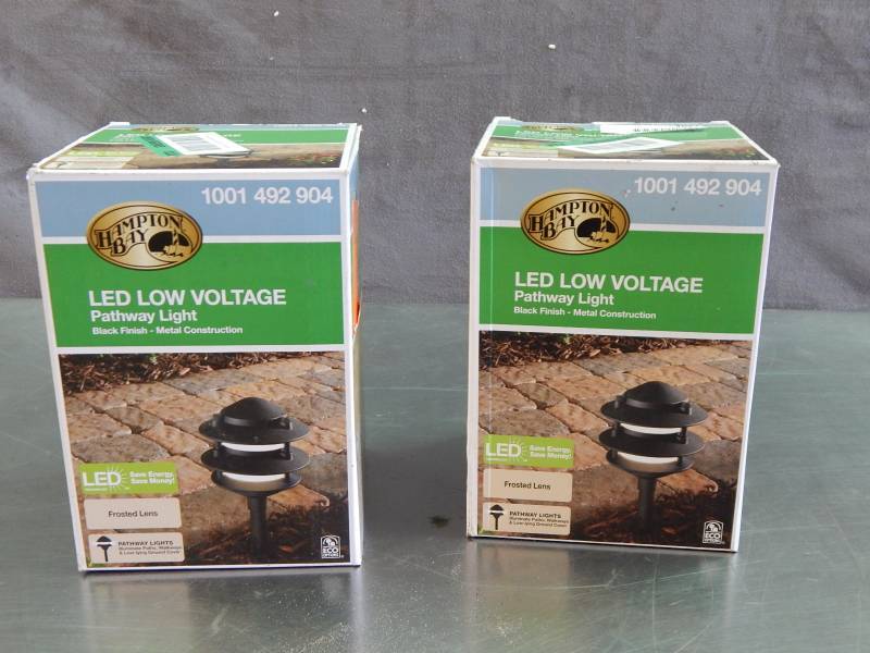 lot 1628 image: Lot of 2 Hampton Bay LED Pathway Lights