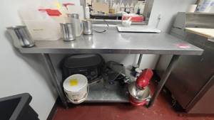 lot 4678 image: 4ft Stainless Steel Prep Table