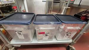 lot 4708 image: (3) 18 Quart Cambro Food Storage Containers W Blue Lids