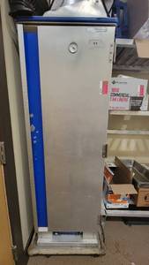 lot 4722 image: Commercial Precision Heated Proofer and Holding Cabinet Model IH2C-1840