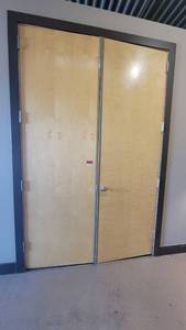 lot 4729 image: 9ft Solid Birch Wood Double Doors