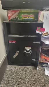 lot 4787 image: USCAN Total Security Safe&nbsp