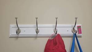 lot 4788 image: Four Hook Wall Mount Coat Rack &amp Key Rack&nbsp