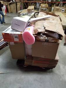 lot 1148 image: Pallet of Misc. Items