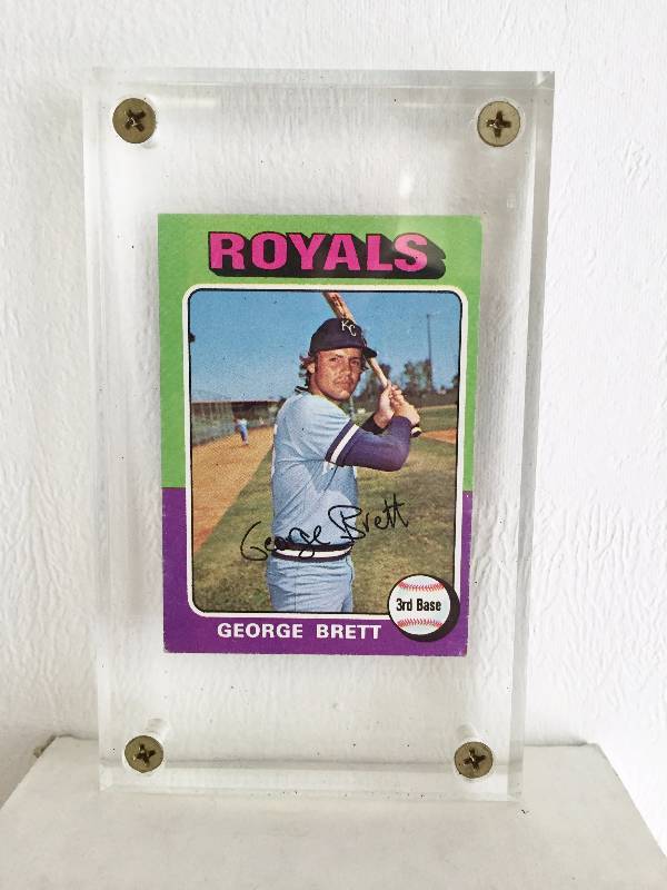 1975 George Brett Topps Rookie Card - Authentic Topps Rookie Card