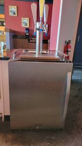 lot 6410 image: Commercial Kegco Cooler  Kegerator Model Number HK-38-BS-L