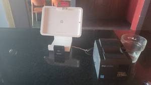 lot 27176 image: Square Credit Car Reader W Star TSP111 FuturePRNT Receipt Printer
