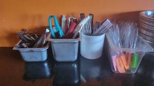 lot 27183 image: Cookie Scoops, Small Claw Tongs, Colorful Spatulas and More