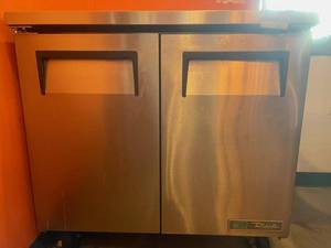 lot 6411 image: Commercial True Two Door Refrigerator Model TUC-36-HC