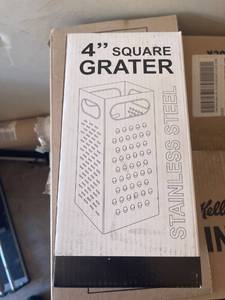 lot 4230416 image: Tablecraft SG201 Grater, 4 x 4 x 9, square, dishwasher safe