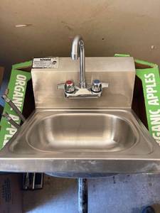 lot 4230443 image: small wall mount Krowne Stainless steel hand wash sink with faucet and tail piece used