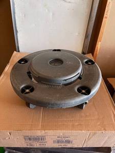 lot 4230471 image: Husky trash can wheels