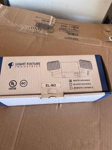 lot 4230477 image: Backup Fire light battery powered, Light Fixture Industries el-w2